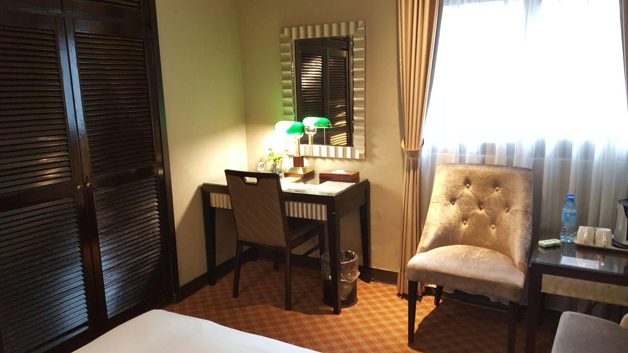 Astar Hotel Tajpej Kültér fotó