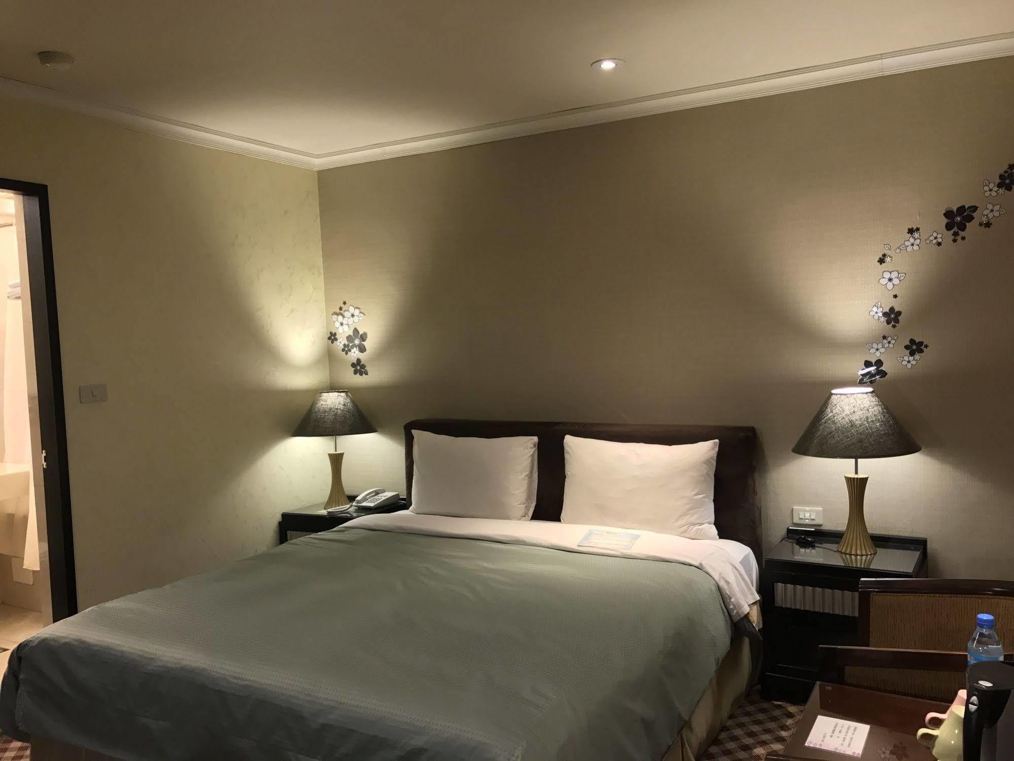 Astar Hotel Tajpej Kültér fotó
